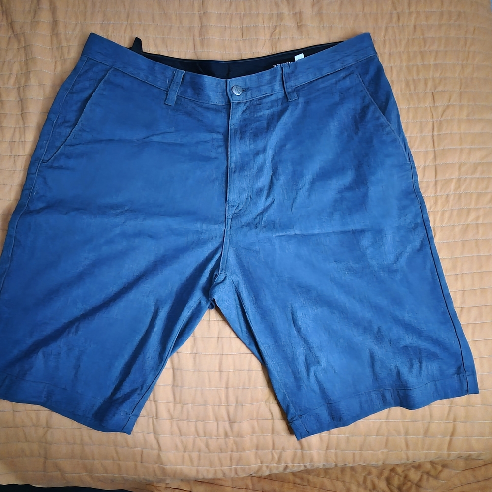 Volcom Navy Blue Shorts - Picture 2 of 3